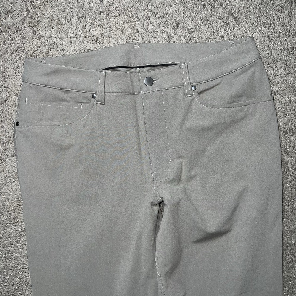 Lululemon Athletica Sage Gray Slim Chinos 33 x 29